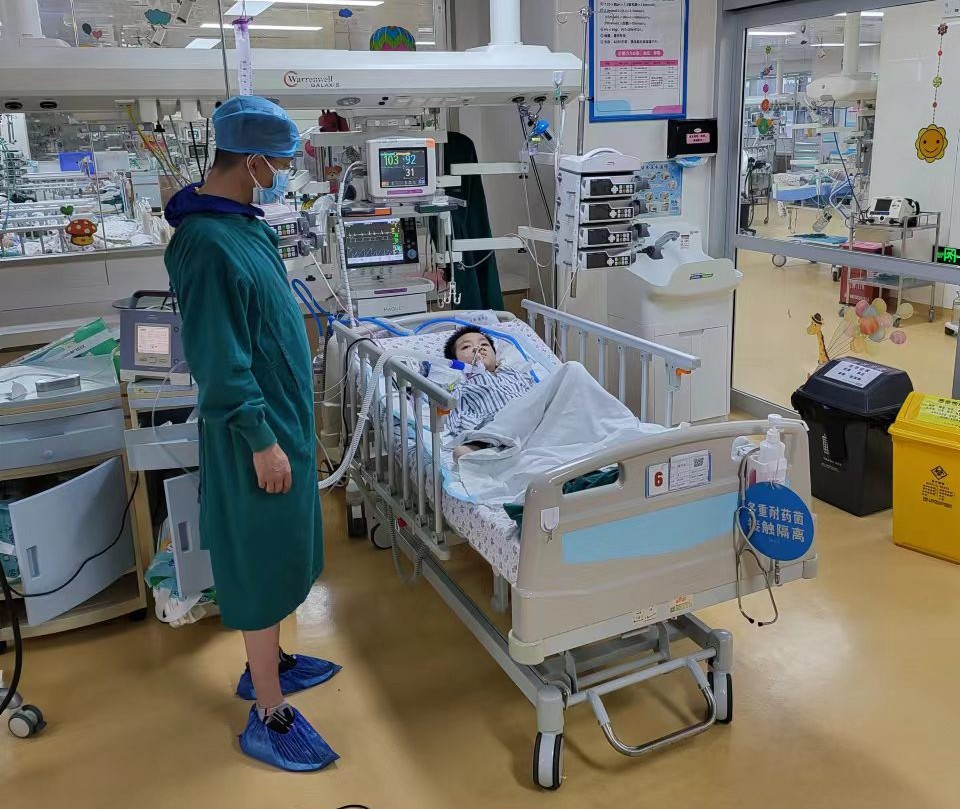 普洱跨省救护车出租公司