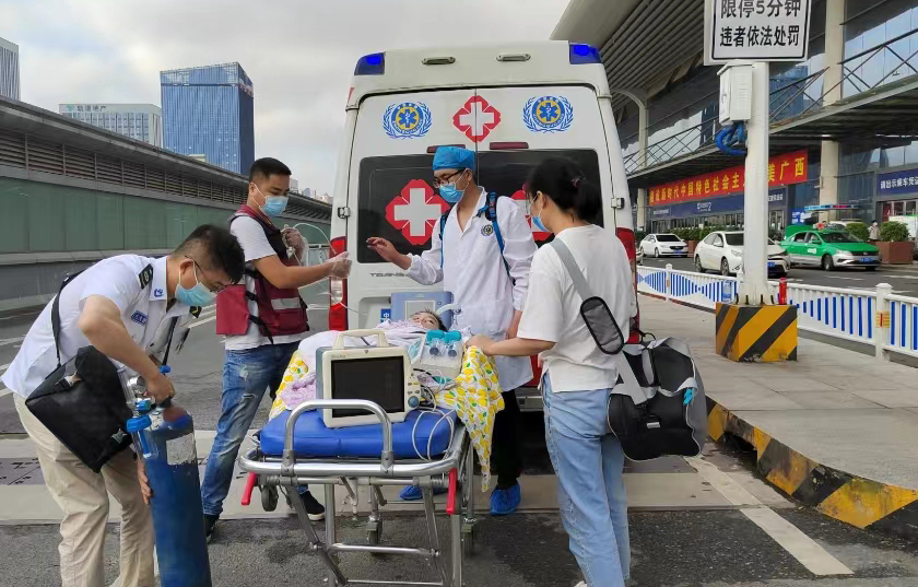 普洱救护车出租公司